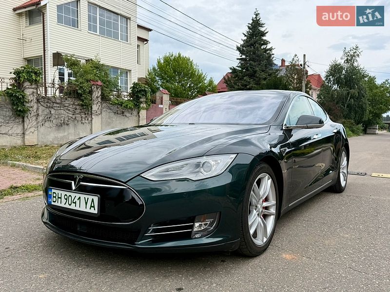 Tesla Model S 2014 Tesla Model S 2014