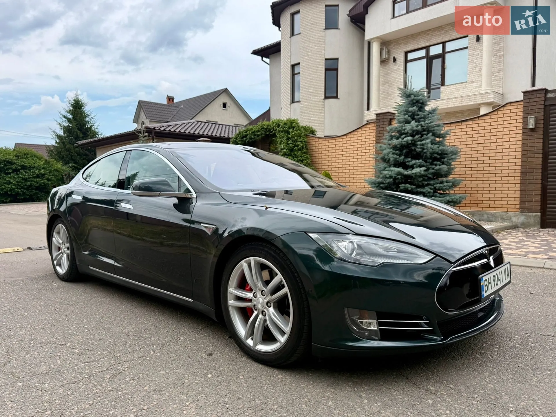 2014 Tesla Model S - мініатюра 10
