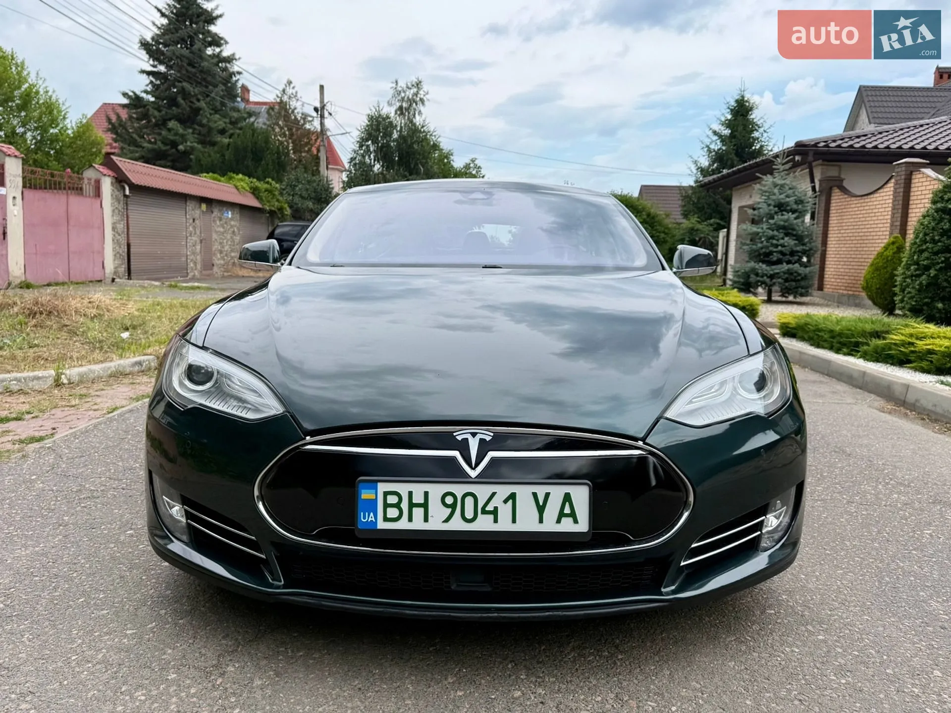 2014 Tesla Model S - мініатюра 12