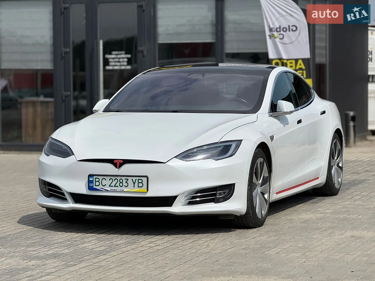 2020 Tesla Model S - мініатюра 28