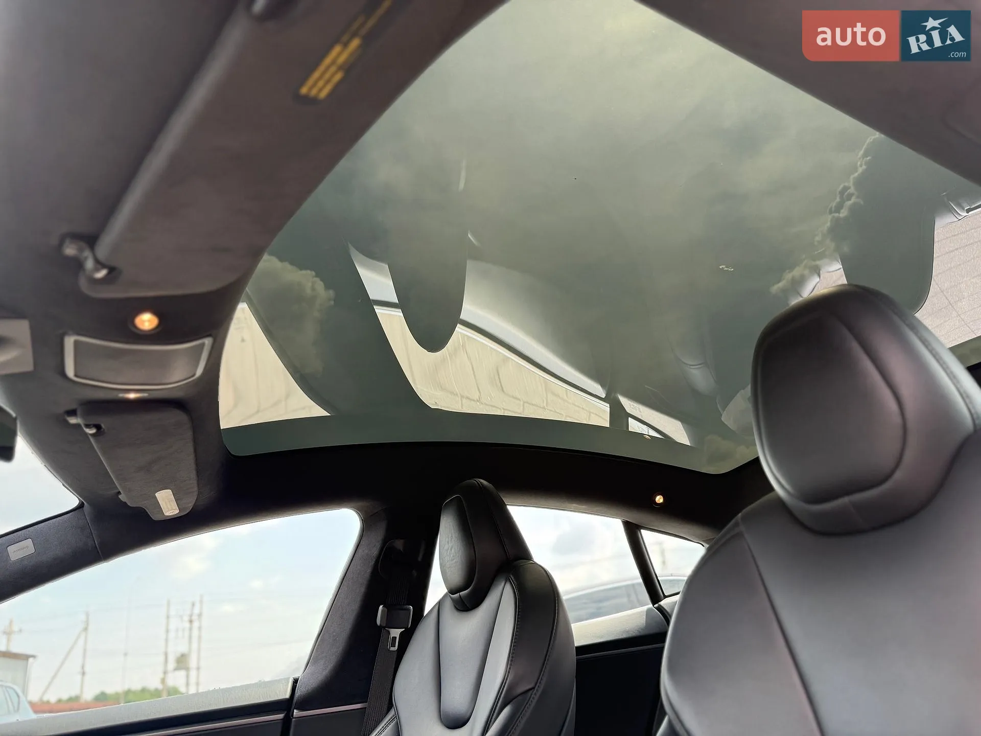 2020 Tesla Model S - мініатюра 34