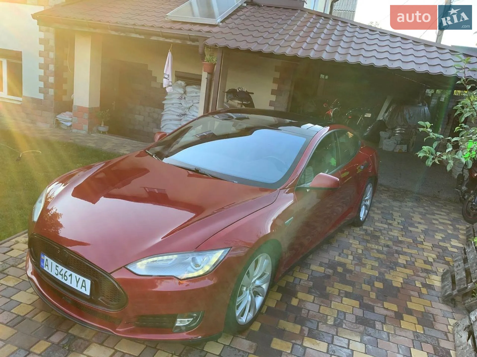 2015 Tesla Model S - мініатюра 4