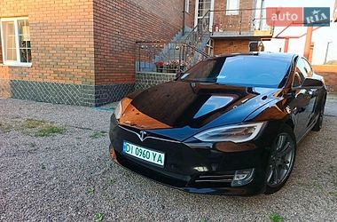 Ліфтбек Tesla Model S 2021 в Києві