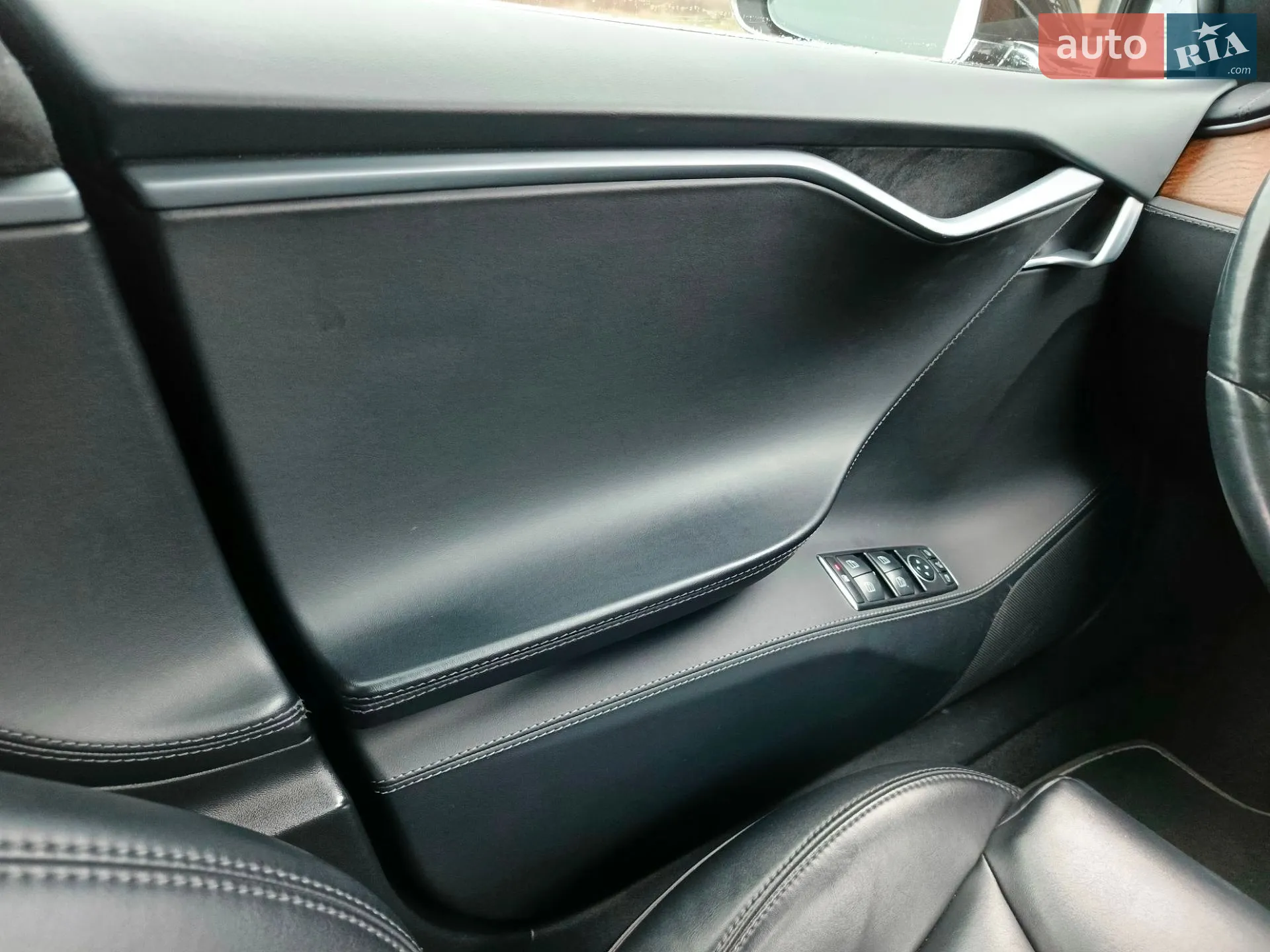 2021 Tesla Model S - мініатюра 23