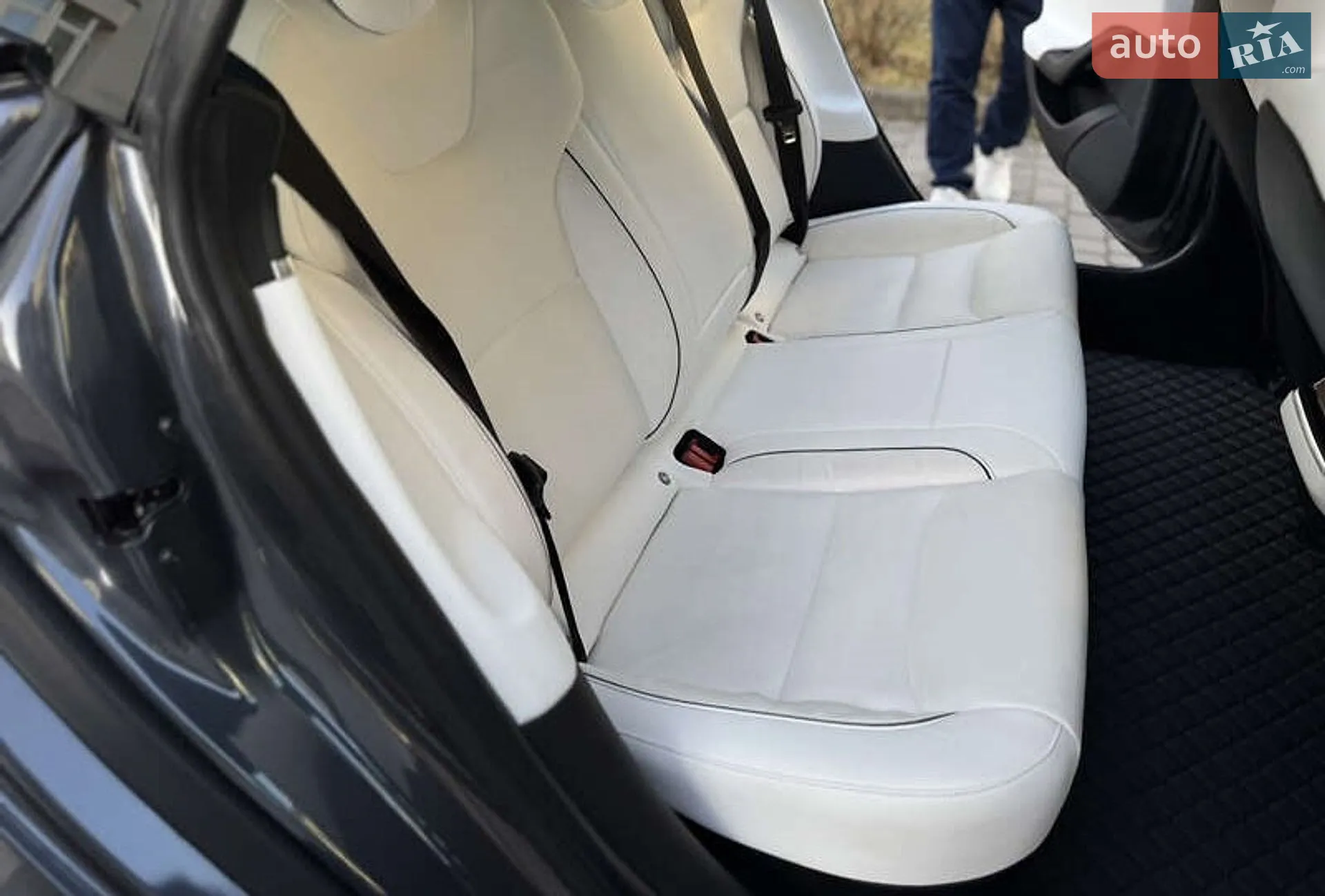 2022 Tesla Model S - мініатюра 22