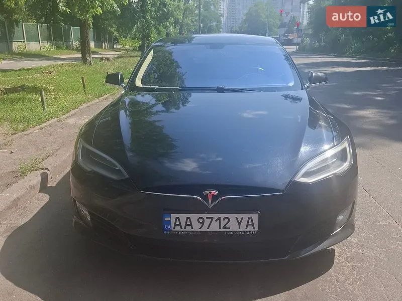 Tesla Model S
