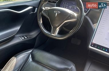 Лифтбек Tesla Model S 2016 в Днепре