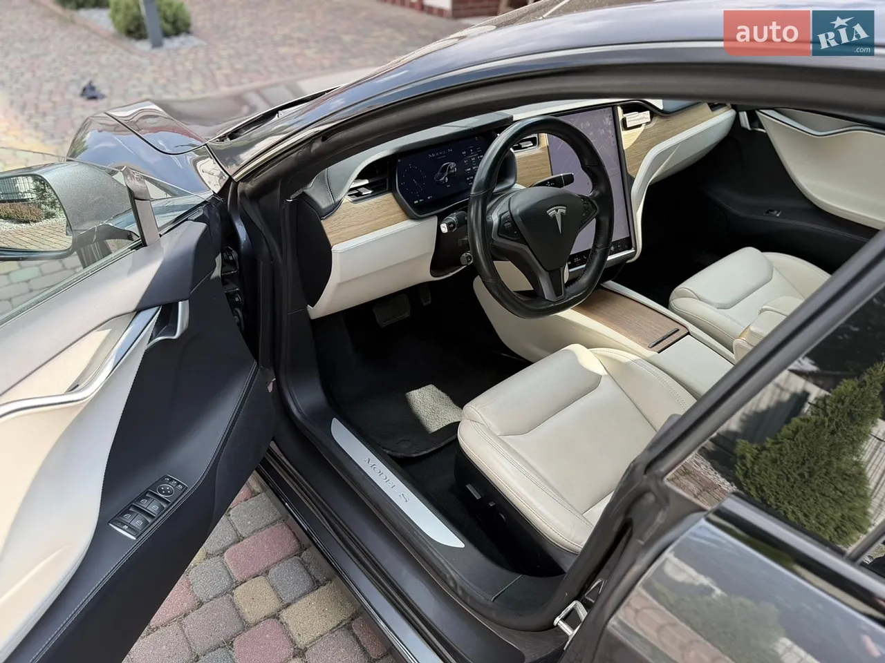2020 Tesla Model S - мініатюра 34