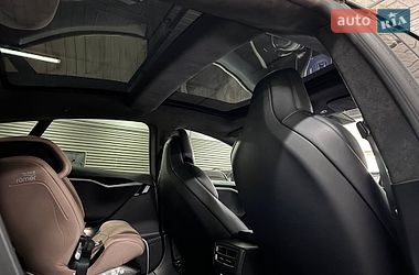 Ліфтбек Tesla Model S 2018 в Києві