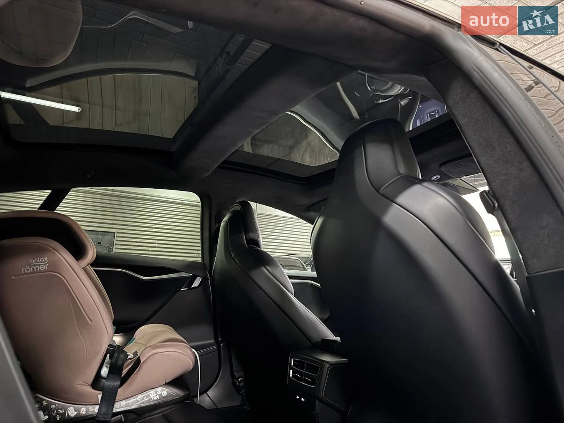 2018 Tesla Model S - мініатюра 8