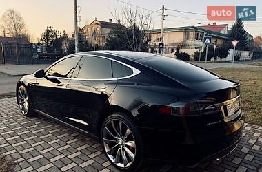 Лифтбек Tesla Model S 2014 в Одессе