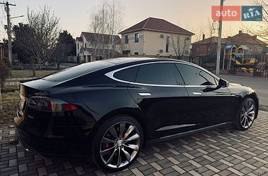Лифтбек Tesla Model S 2014 в Одессе