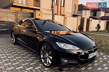 Лифтбек Tesla Model S 2014 в Одессе
