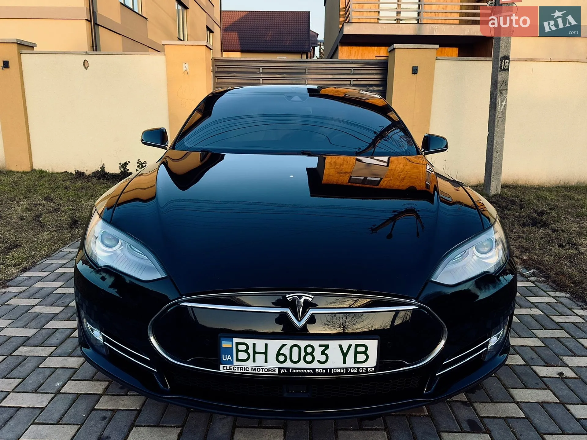2014 Tesla Model S - мініатюра 12