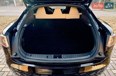 Лифтбек Tesla Model S 2014 в Одессе