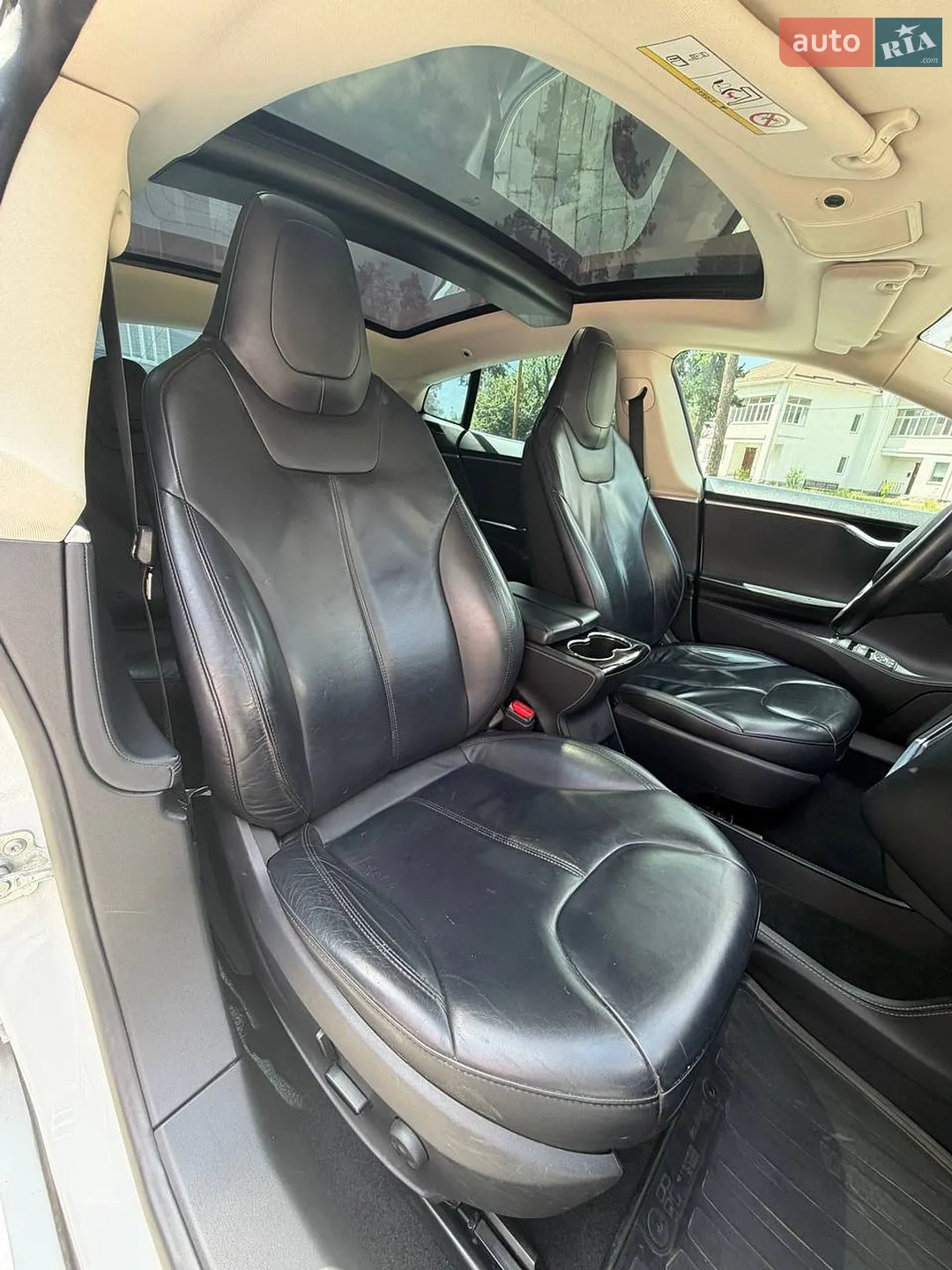 2014 Tesla Model S - мініатюра 24