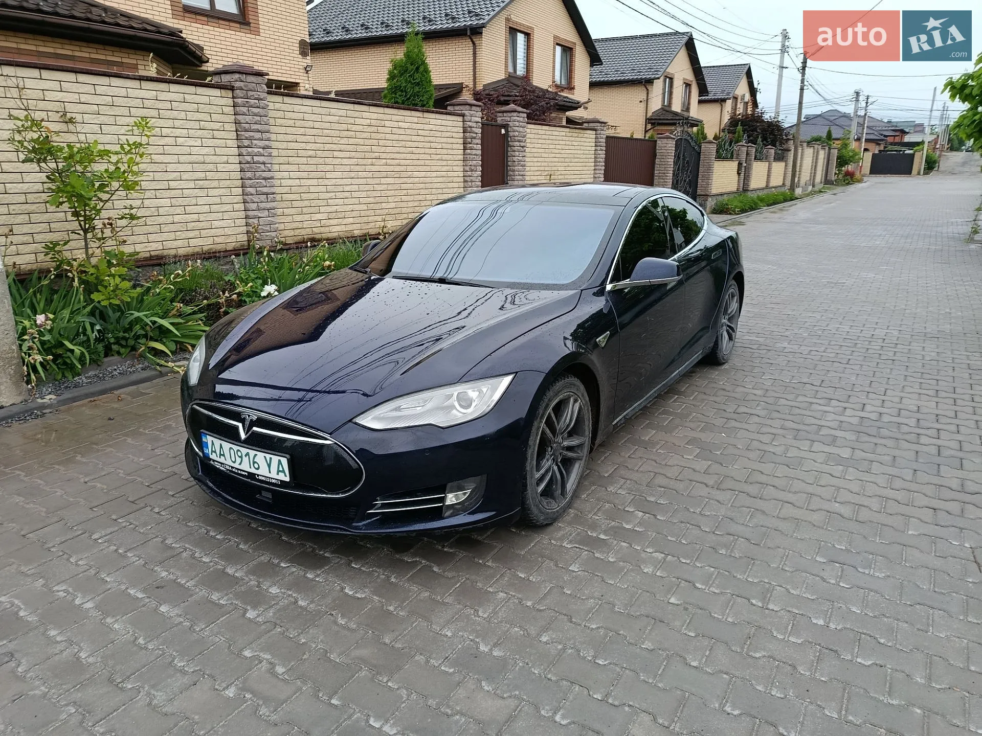 2014 Tesla Model S - мініатюра 5