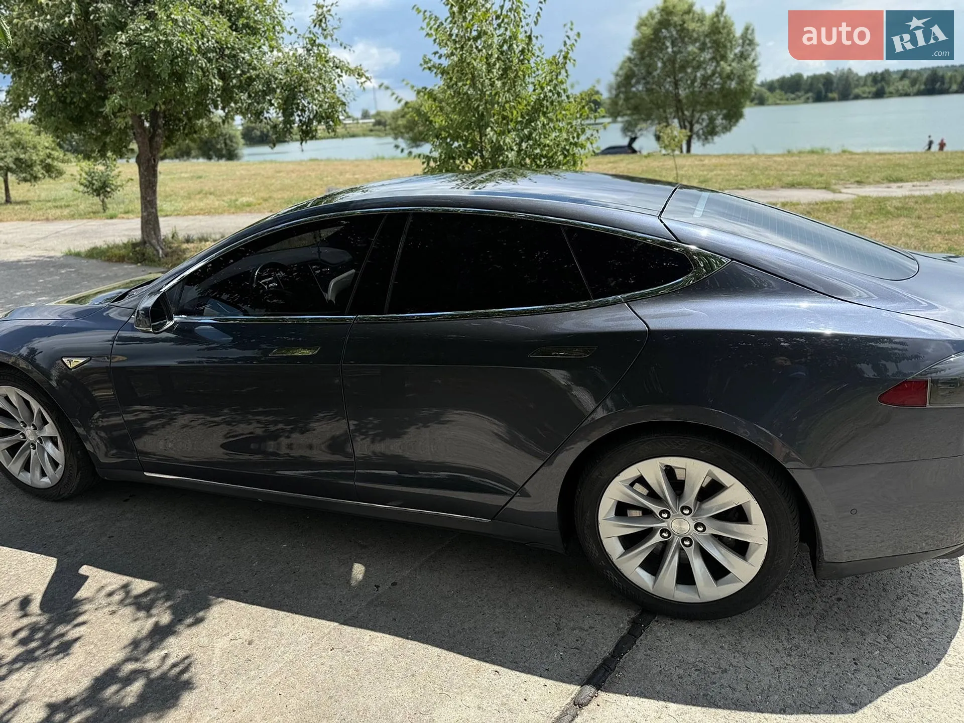 2016 Tesla Model S - мініатюра 11