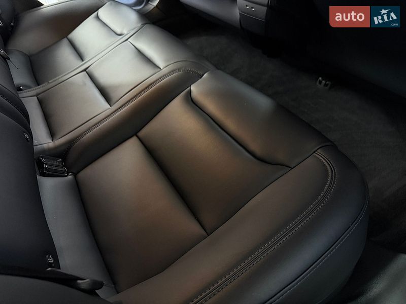 Ліфтбек Tesla Model S 2018 в Дрогобичі фото 56 Ліфтбек Tesla Model S 2018 в Дрогобичі