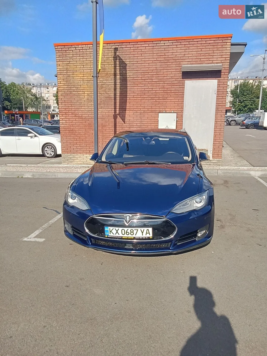 2015 Tesla Model S - мініатюра 2