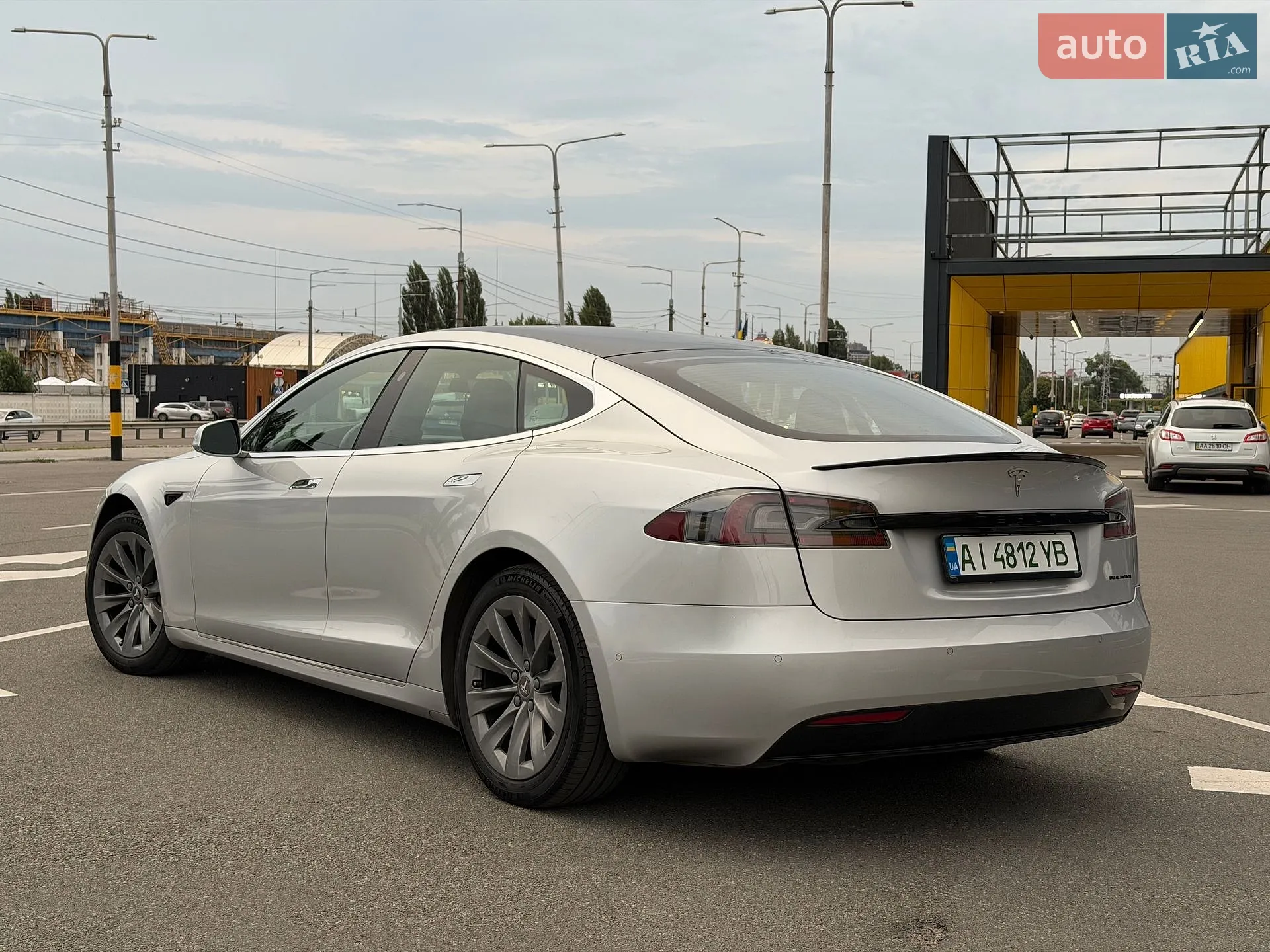 2017 Tesla Model S - мініатюра 2