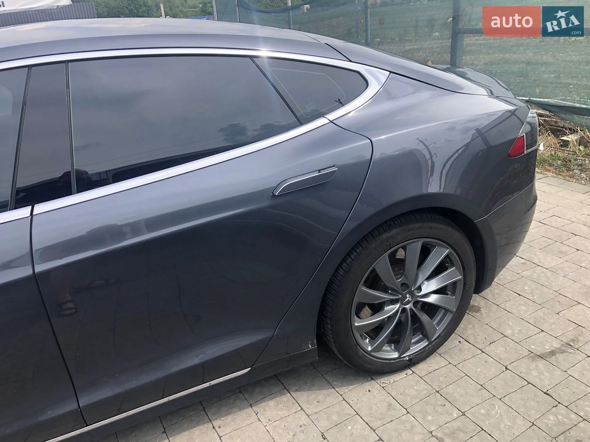 2016 Tesla Model S - мініатюра 6