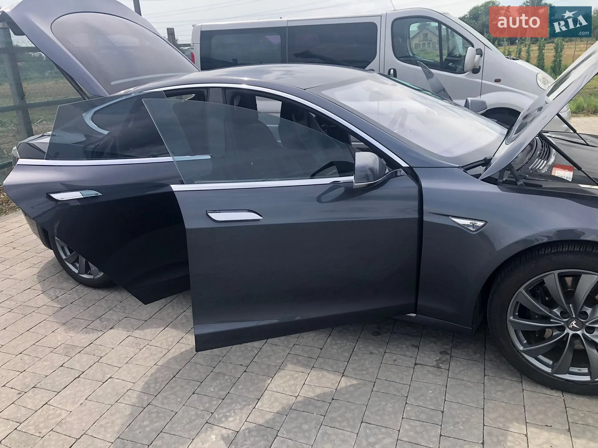 2016 Tesla Model S - мініатюра 18