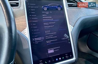 Лифтбек Tesla Model S 2017 в Киеве