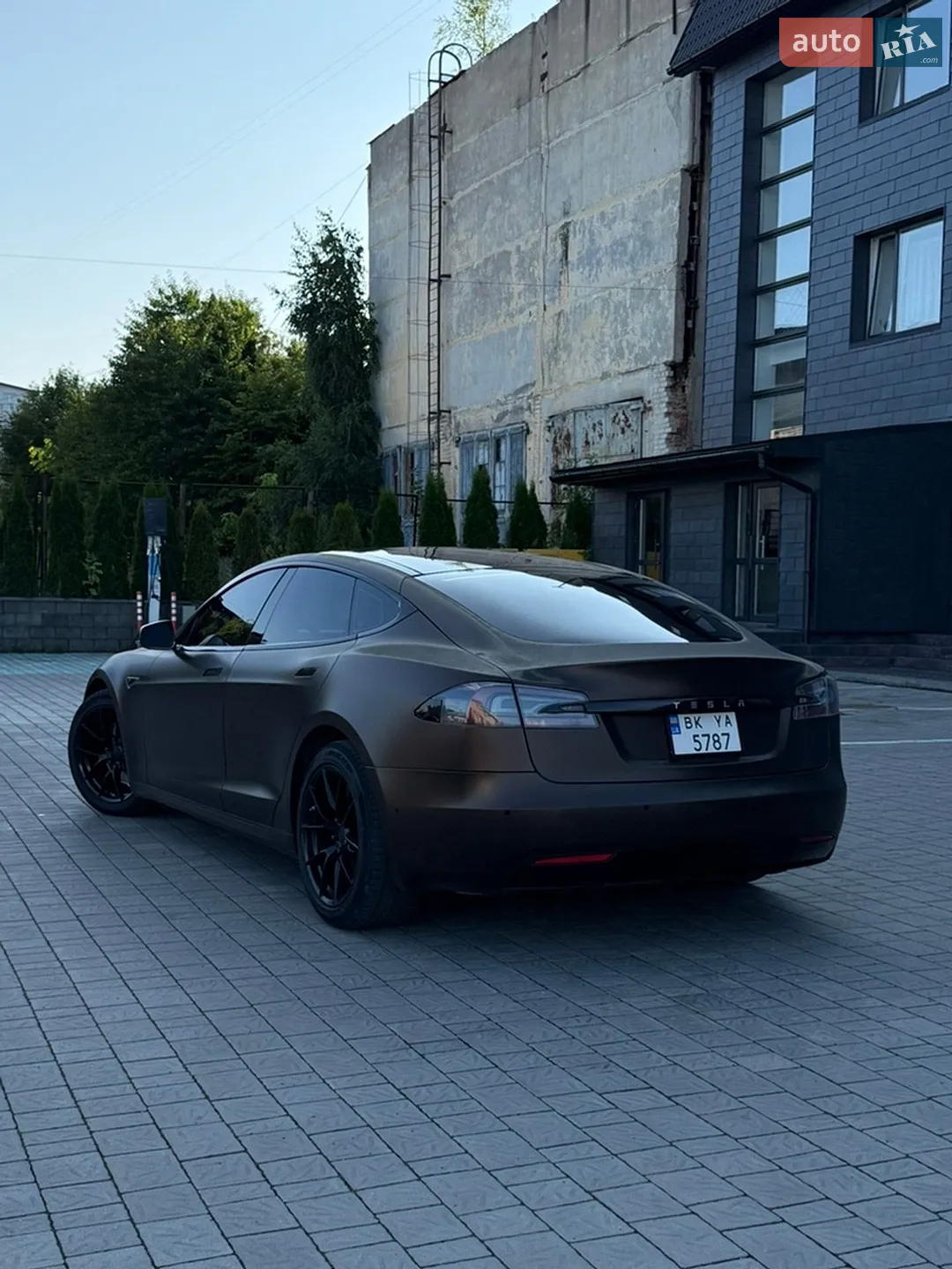 2016 Tesla Model S - мініатюра 3