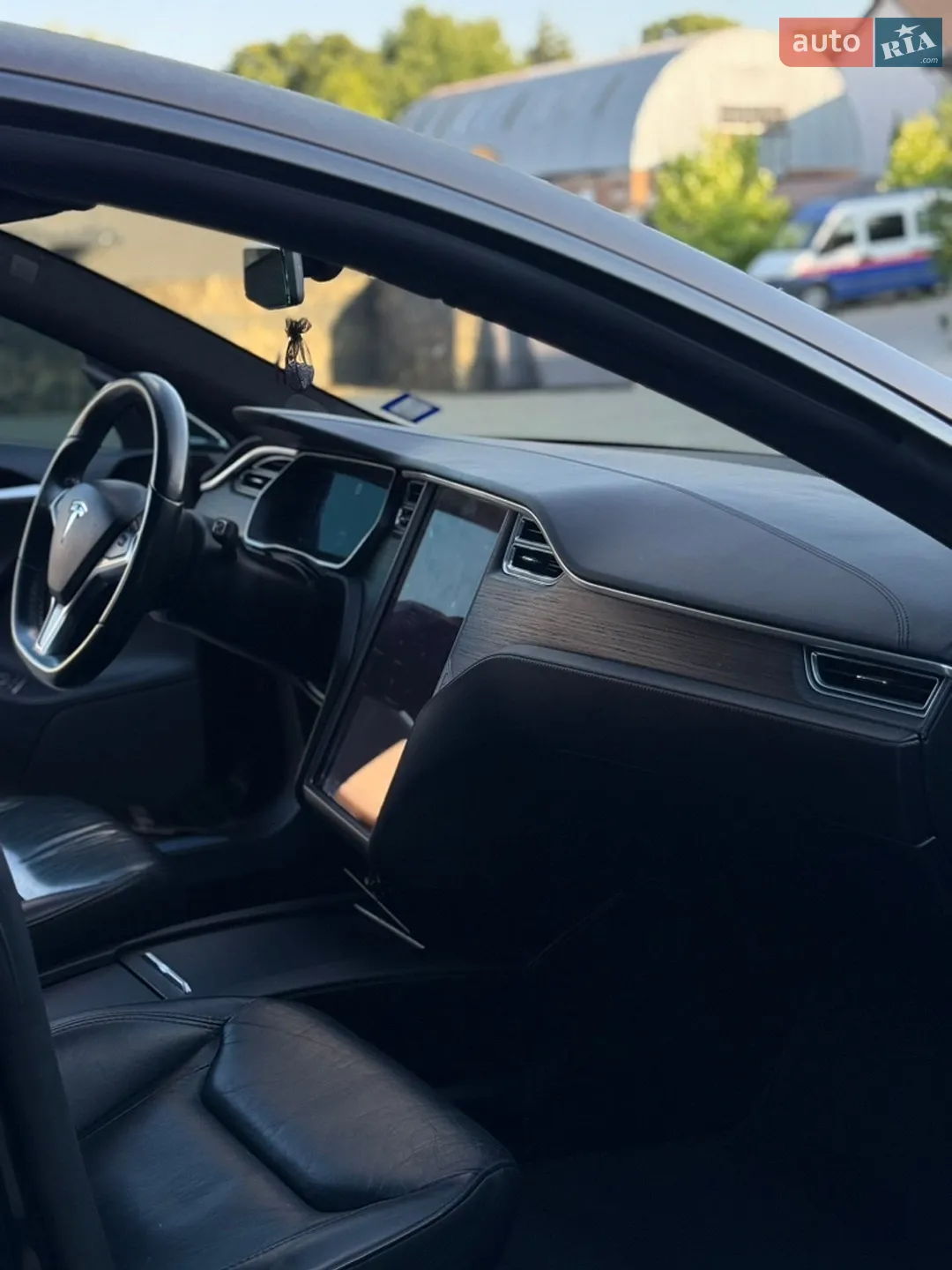 2016 Tesla Model S - мініатюра 9