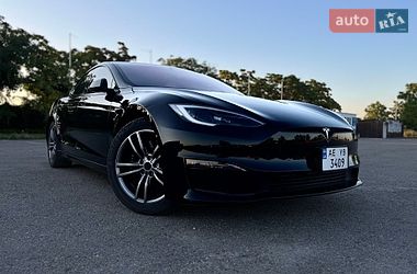 Ліфтбек Tesla Model S 2022 в Дніпрі