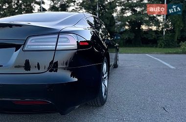 Ліфтбек Tesla Model S 2022 в Дніпрі