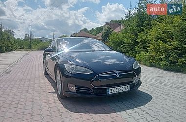 Ліфтбек Tesla Model S 2013 в Шепетівці