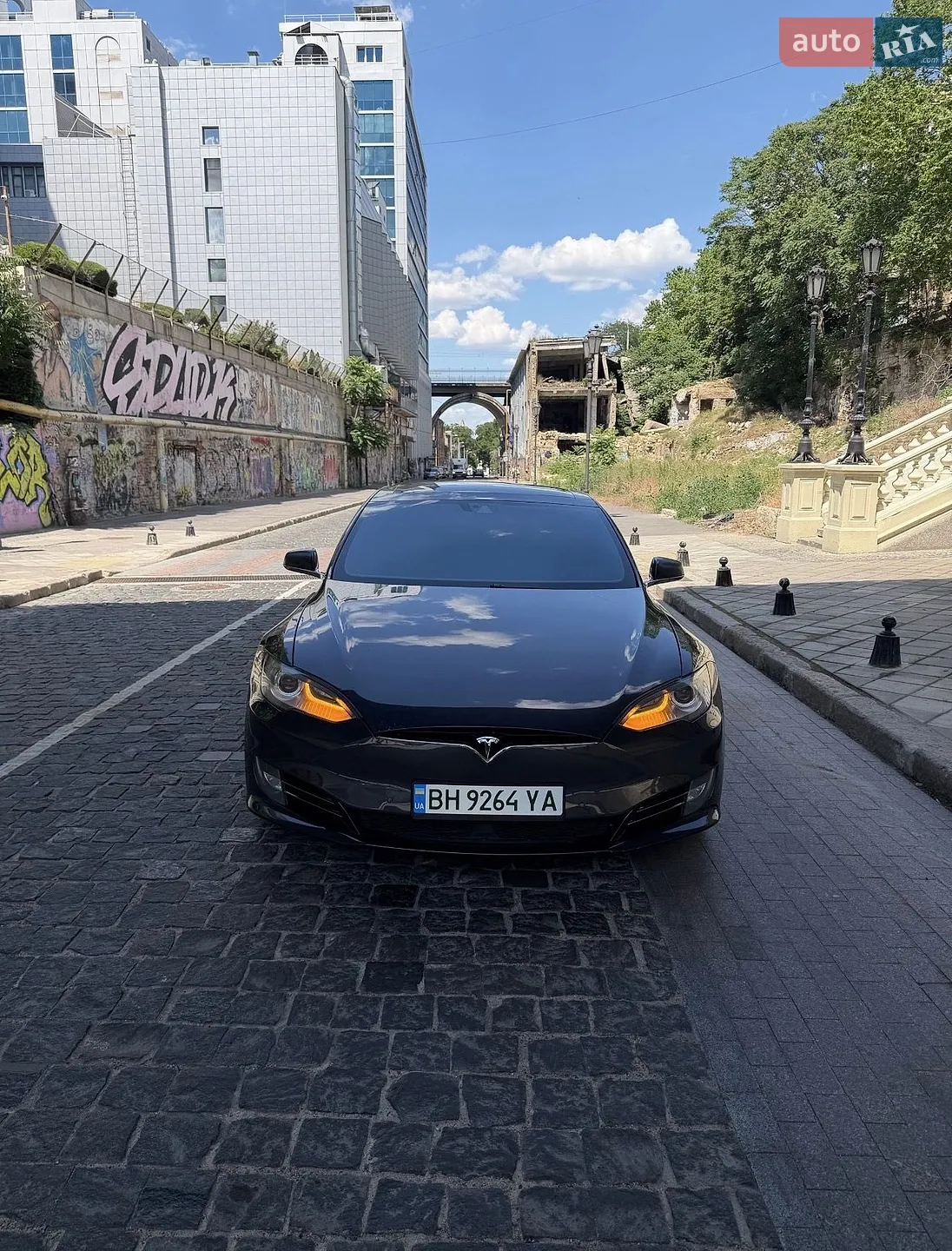 2016 Tesla Model S - мініатюра 2