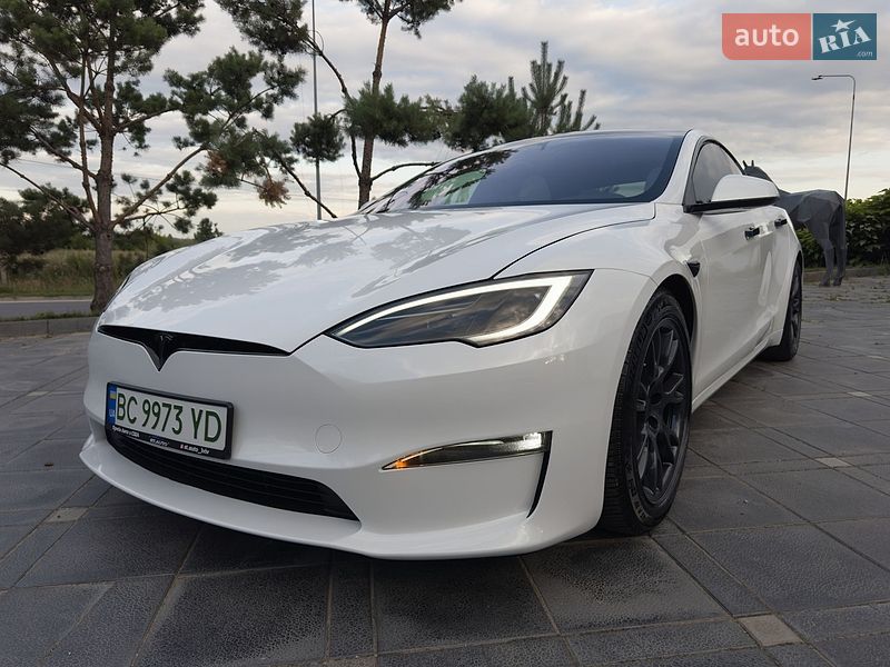 Лифтбек Tesla Model S 2023 в Львове фото Лифтбек Tesla Model S 2023 в Львове