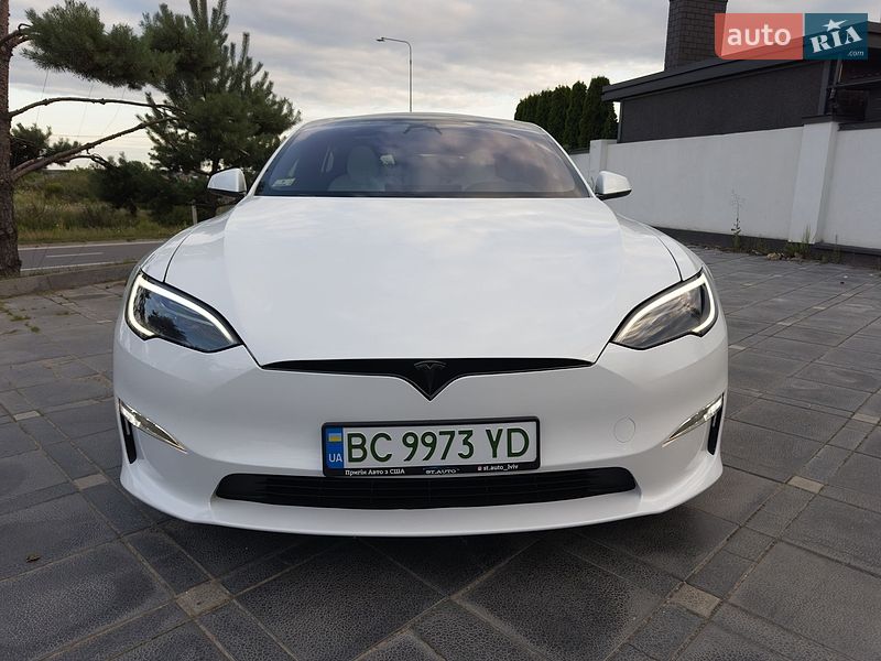 Лифтбек Tesla Model S 2023 в Львове фото 3 Лифтбек Tesla Model S 2023 в Львове
