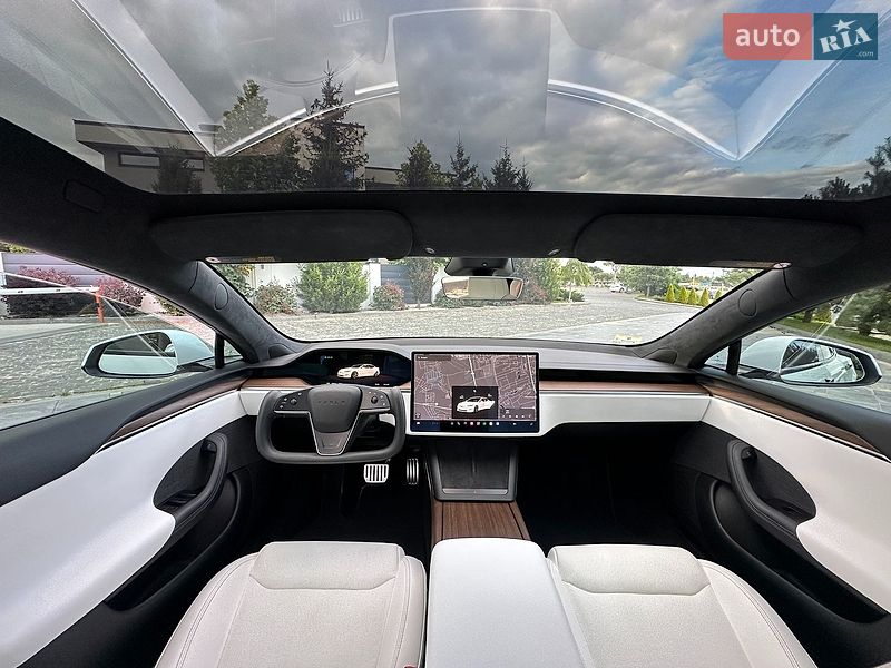 Лифтбек Tesla Model S 2023 в Львове фото 12 Лифтбек Tesla Model S 2023 в Львове