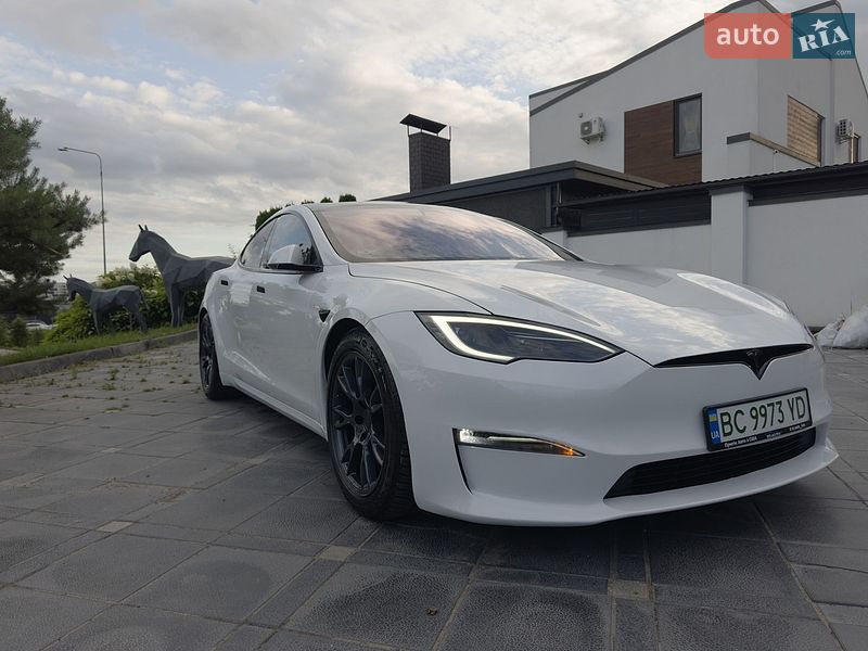 Лифтбек Tesla Model S 2023 в Львове фото 2 Лифтбек Tesla Model S 2023 в Львове