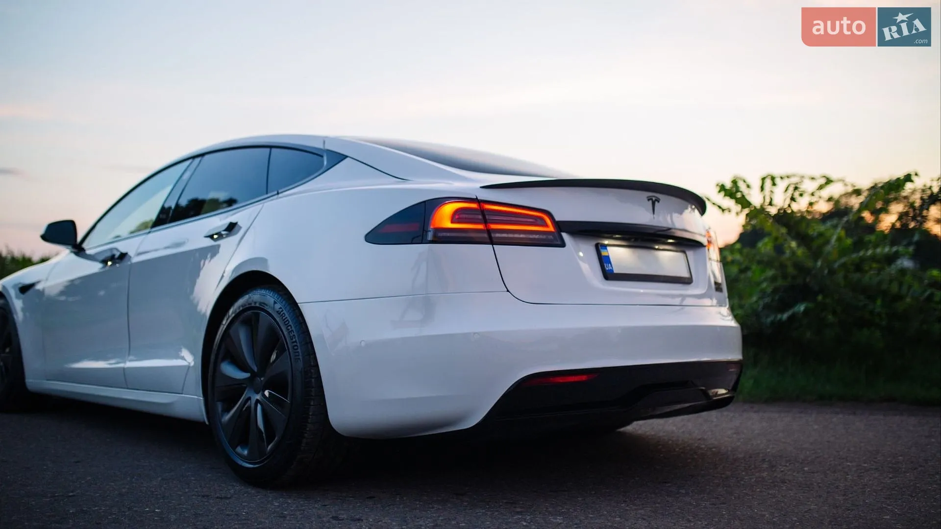 2022 Tesla Model S - мініатюра 9