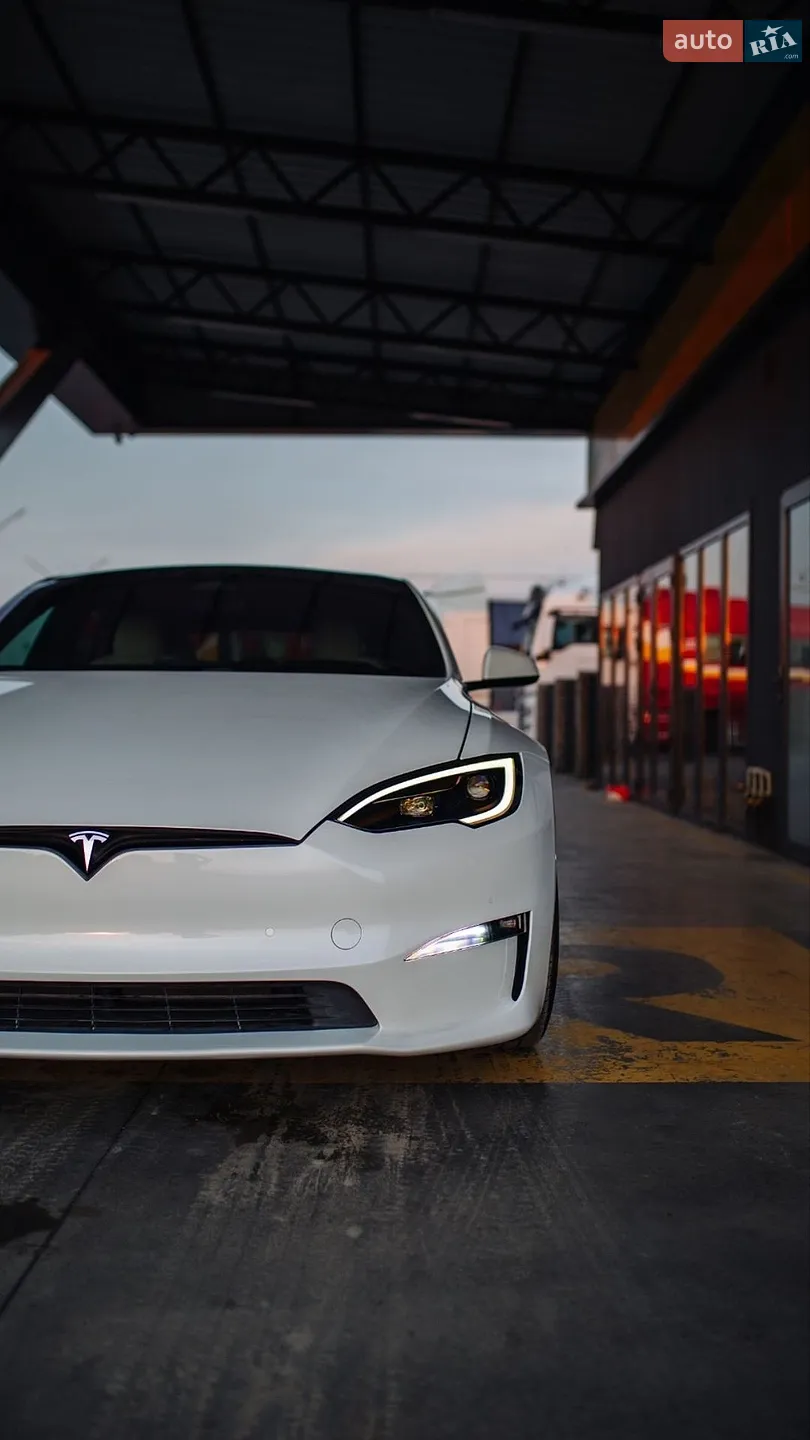 2022 Tesla Model S - мініатюра 23