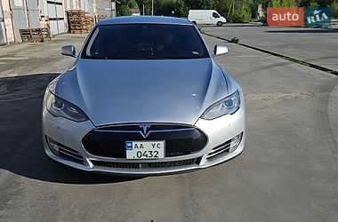 Лифтбек Tesla Model S 2015 в Белой Церкви фото 4 Лифтбек Tesla Model S 2015 в Белой Церкви