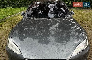 Ліфтбек Tesla Model S 2018 в Києві