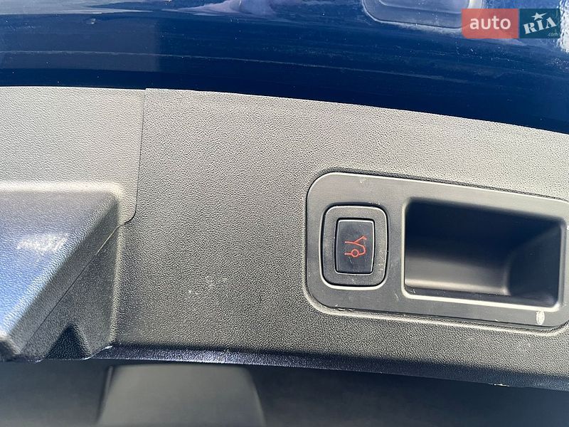 Лифтбек Tesla Model S 2014 в Белой Церкви