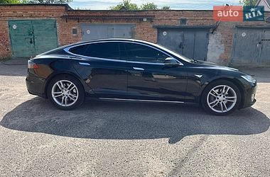 Лифтбек Tesla Model S 2014 в Белой Церкви