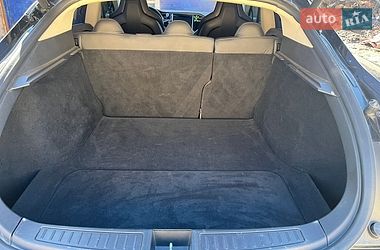 Лифтбек Tesla Model S 2014 в Белой Церкви