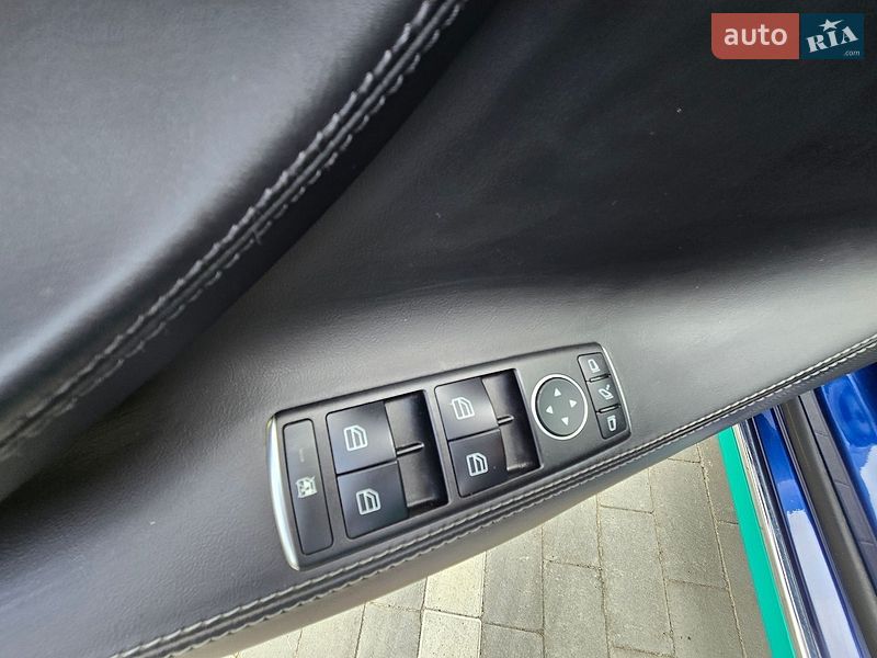 Ліфтбек Tesla Model S 2018 в Києві