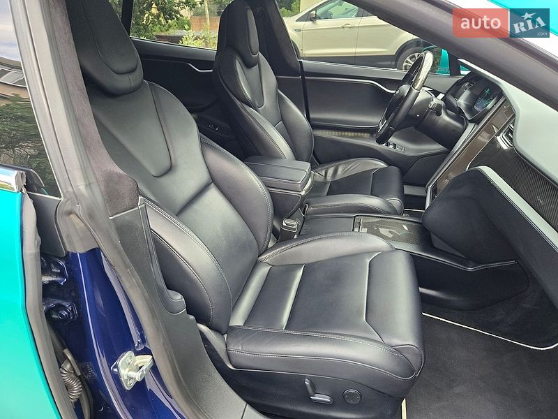 Ліфтбек Tesla Model S 2018 в Києві