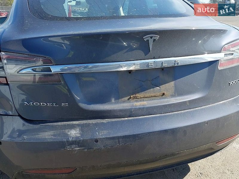 Ліфтбек Tesla Model S 2018 в Львові фото 8 Ліфтбек Tesla Model S 2018 в Львові