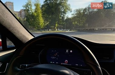 Лифтбек Tesla Model S 2018 в Киеве
