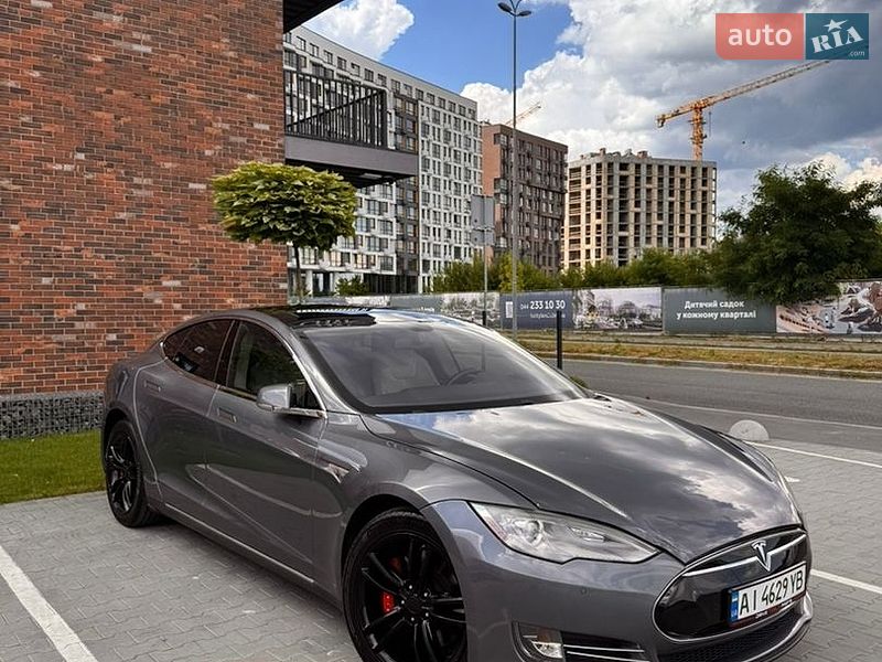 Tesla Model S 2014 Tesla Model S 2014